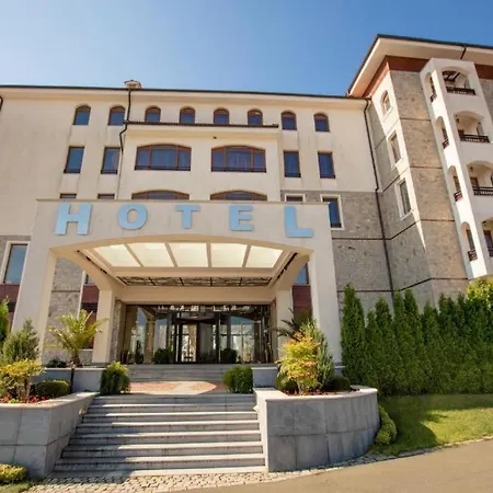 Victoria & Aheloy Apartmanhotel 3*