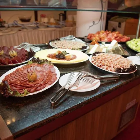 アパートホテル Victoria & Aheloy Kableshkovo