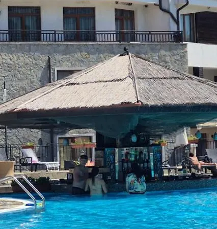 アパートホテル Victoria & Aheloy Kableshkovo