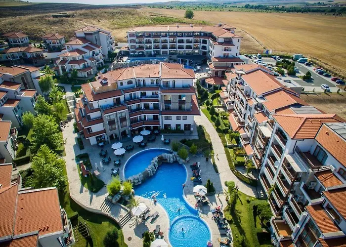 Victoria & Aheloy شقة فندقية